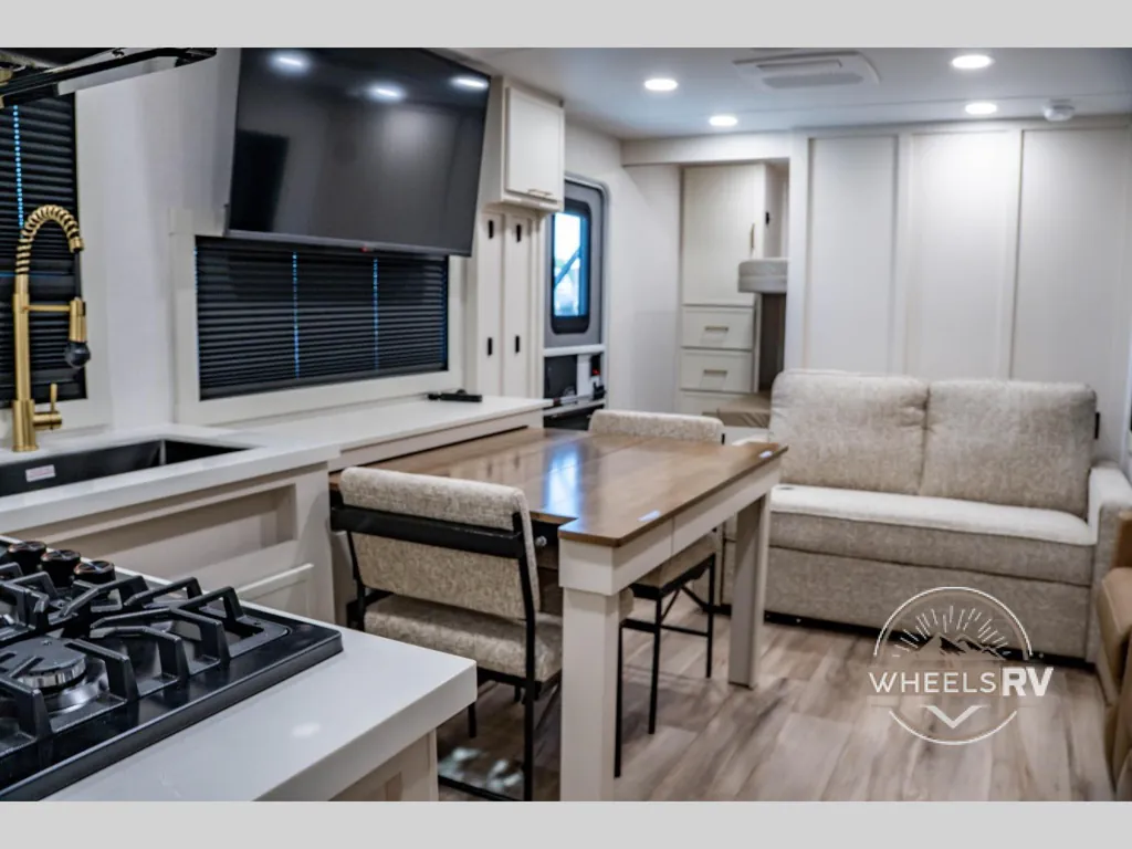 2027 Brinkley Model I 294, Photos photo 43