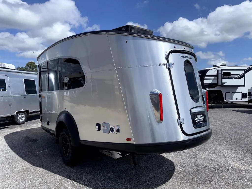 2026 Airstream Basecamp Xe 20XE - Photo 4