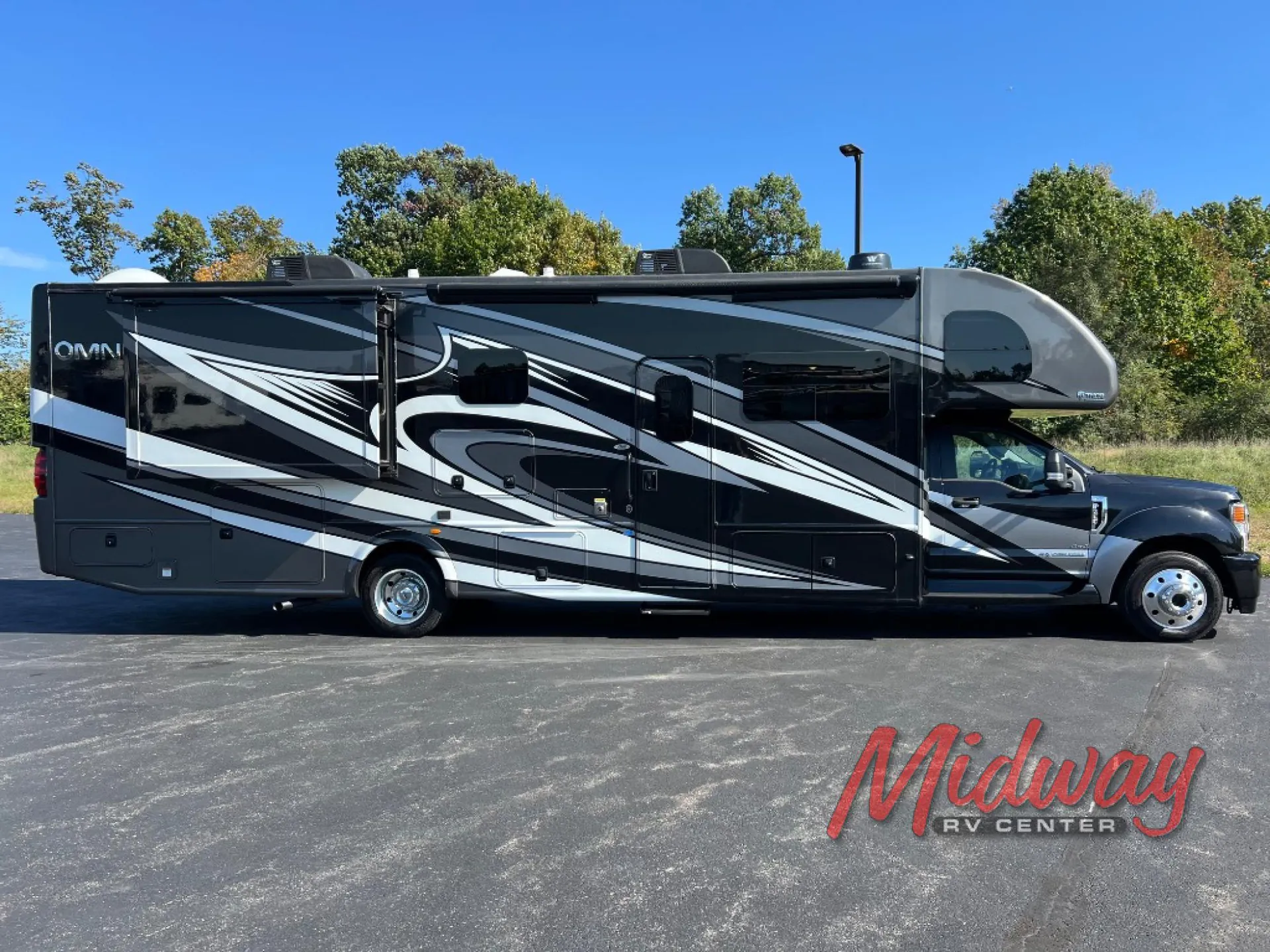 2022 Thor Motor Coach Omni BT36 - Photo 2