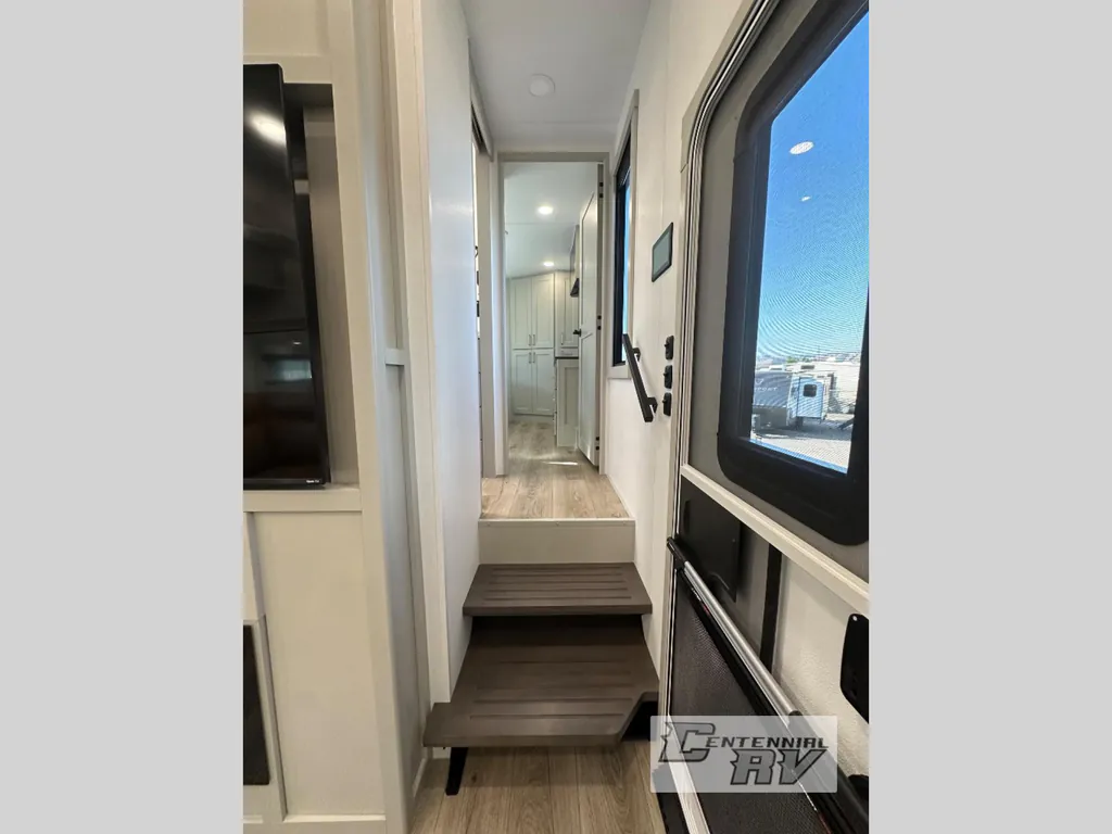 2026 Brinkley Model G 3950, Photos photo 62