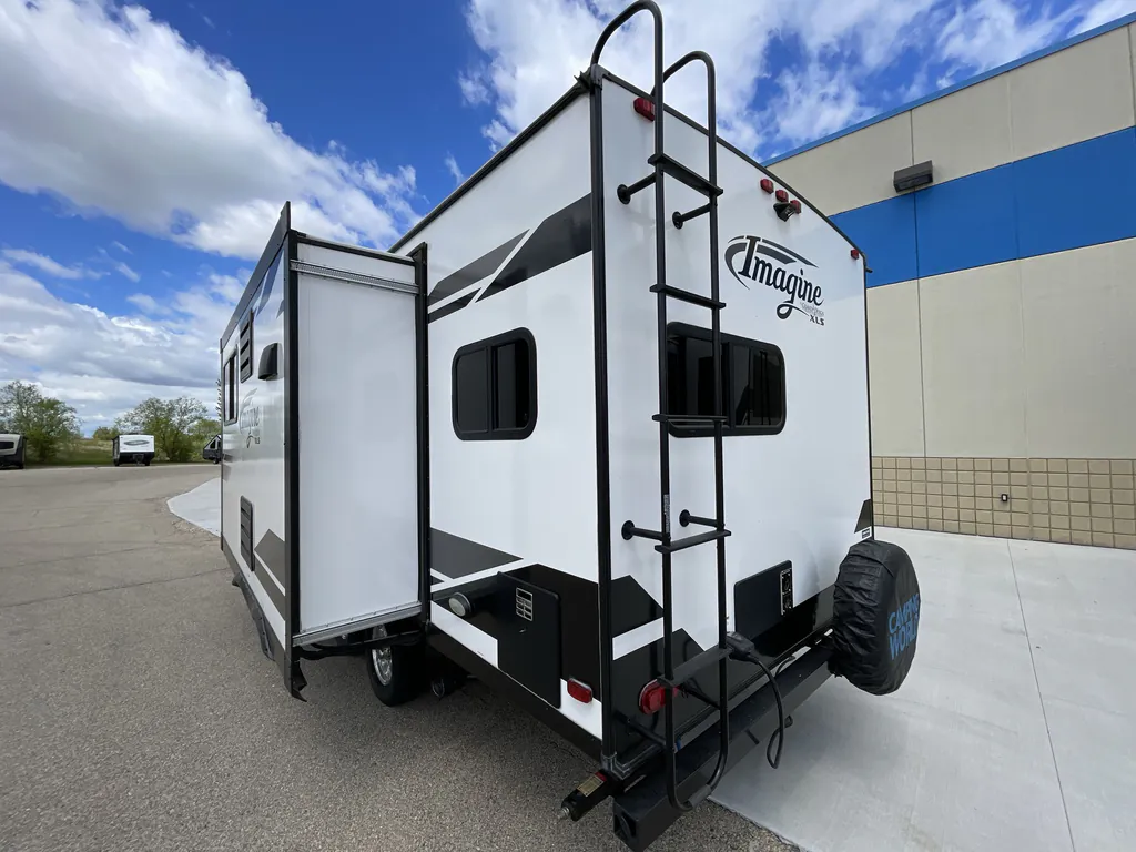 2021 Grand Design Imagine XLS 22MLE, Photos photo 5