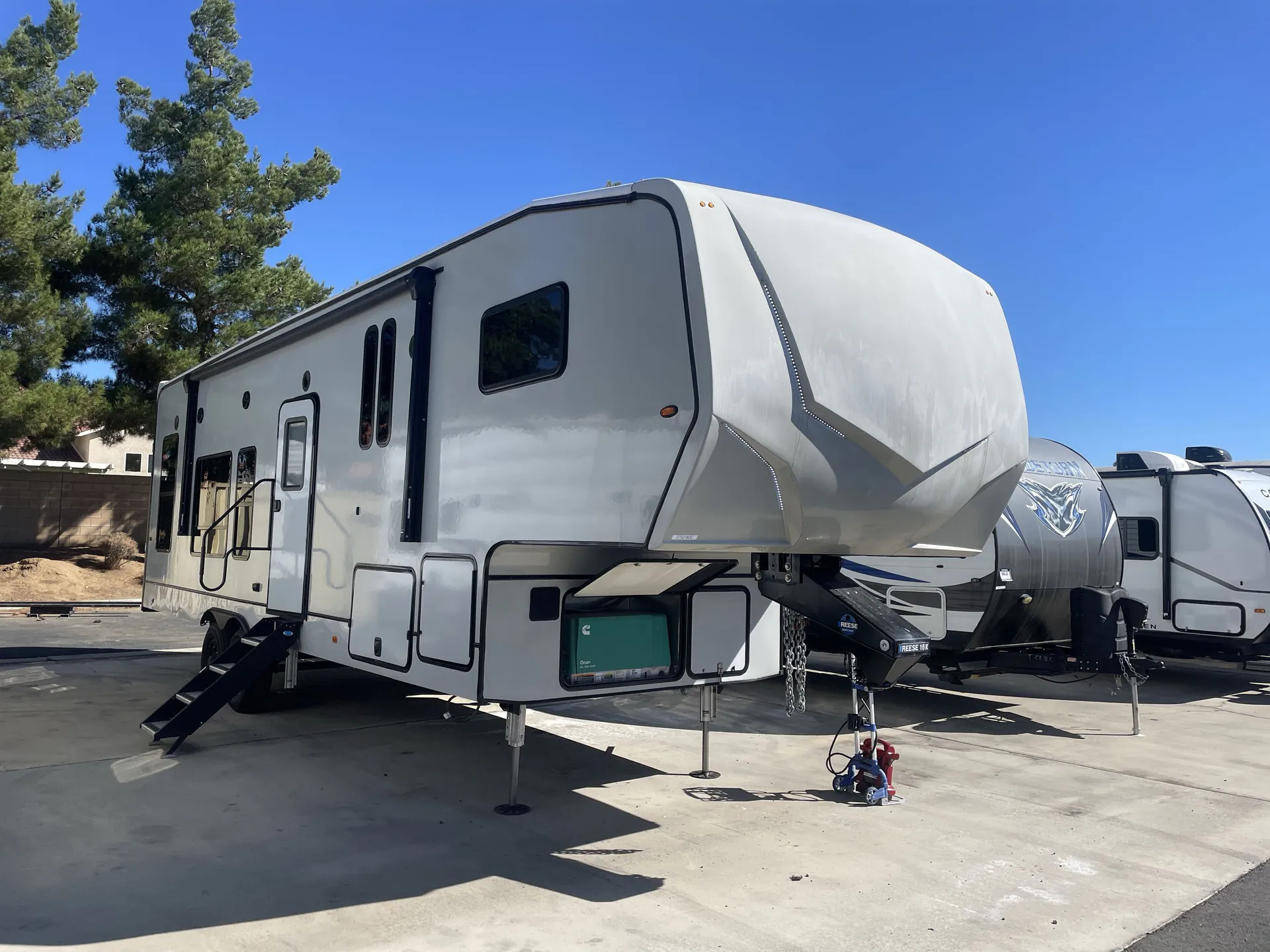 2022 Eclipse Stellar 2919DBG - Photo 2