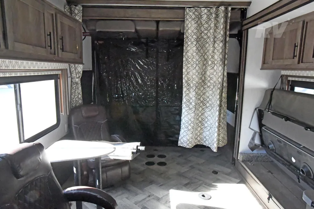 2022 Forest River Stealth FQ2715G, Photos photo 12