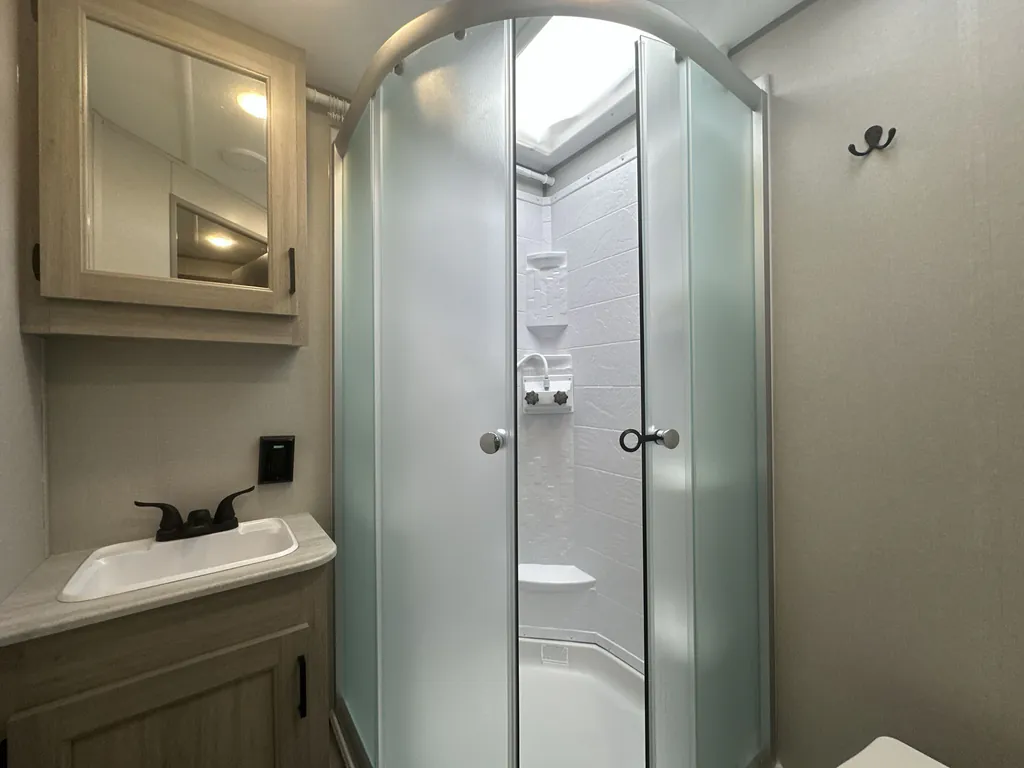 2024 Coachmen Catalina Legacy Edition 243RBS, Photos photo 23