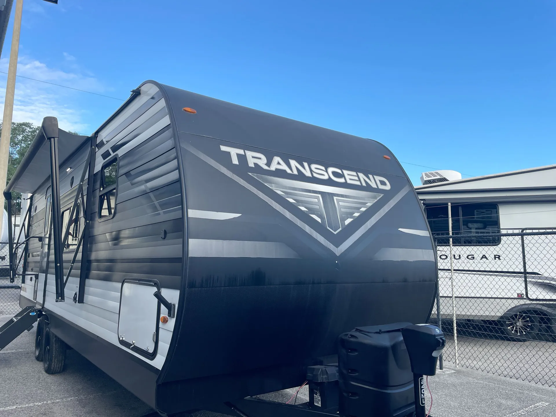 2022 Grand Design Transcend Xplor 240ML - Photo 2