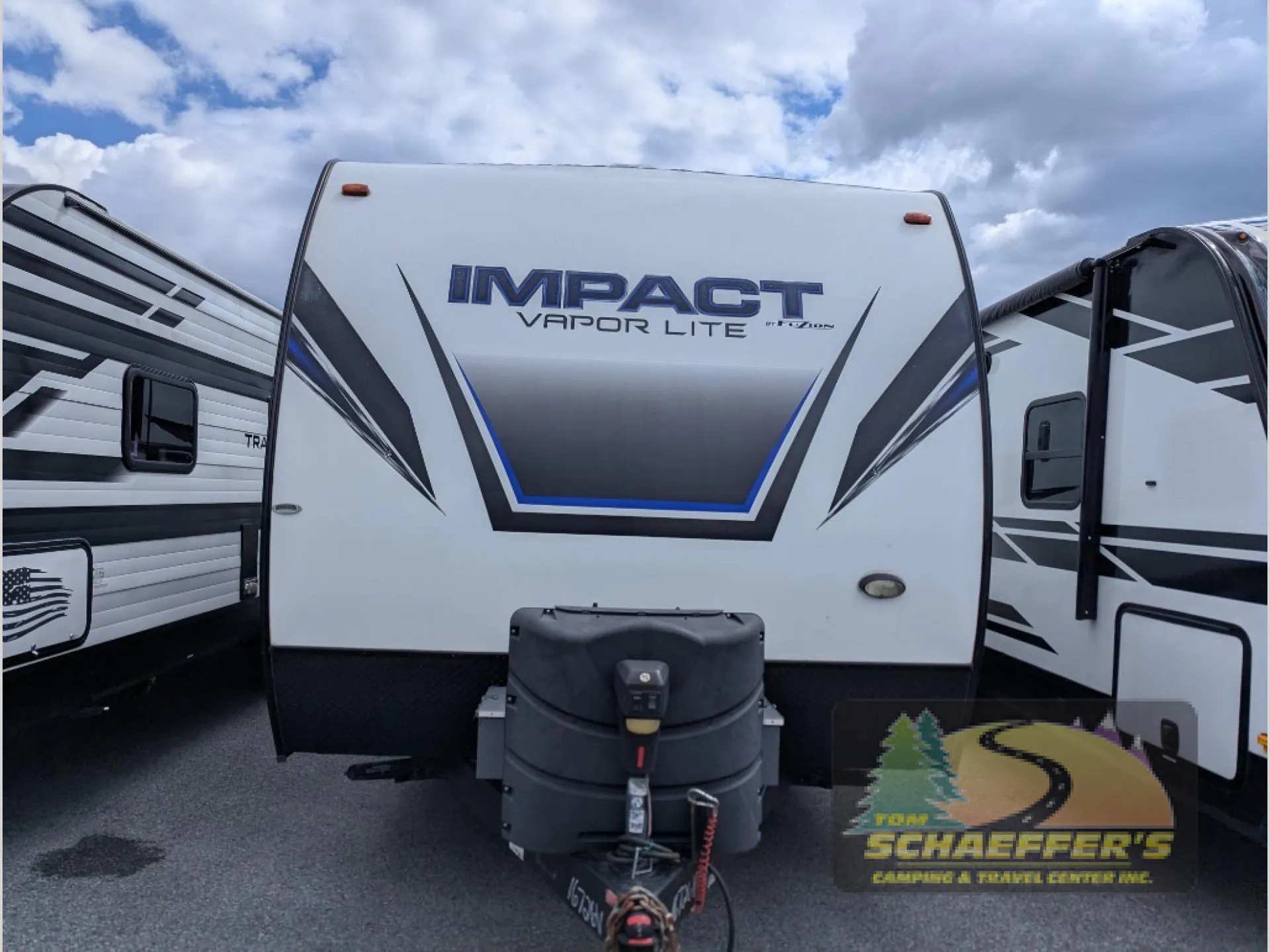 2019 Keystone Impact 26V - Photo 3