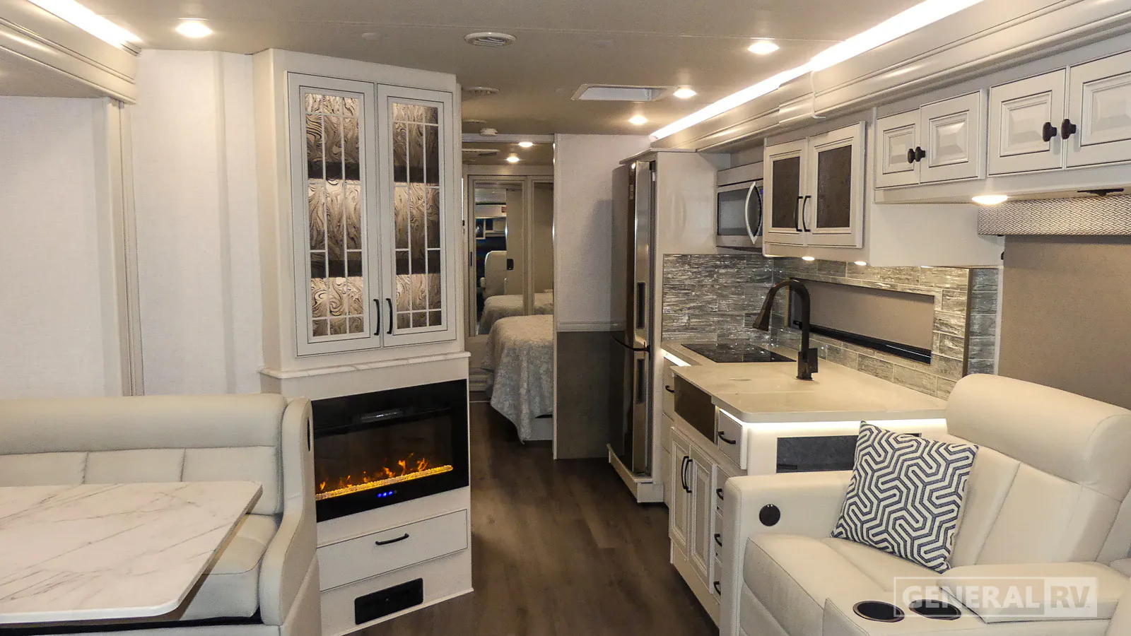 2024 Holiday Rambler Nautica 33TL - Photo 3