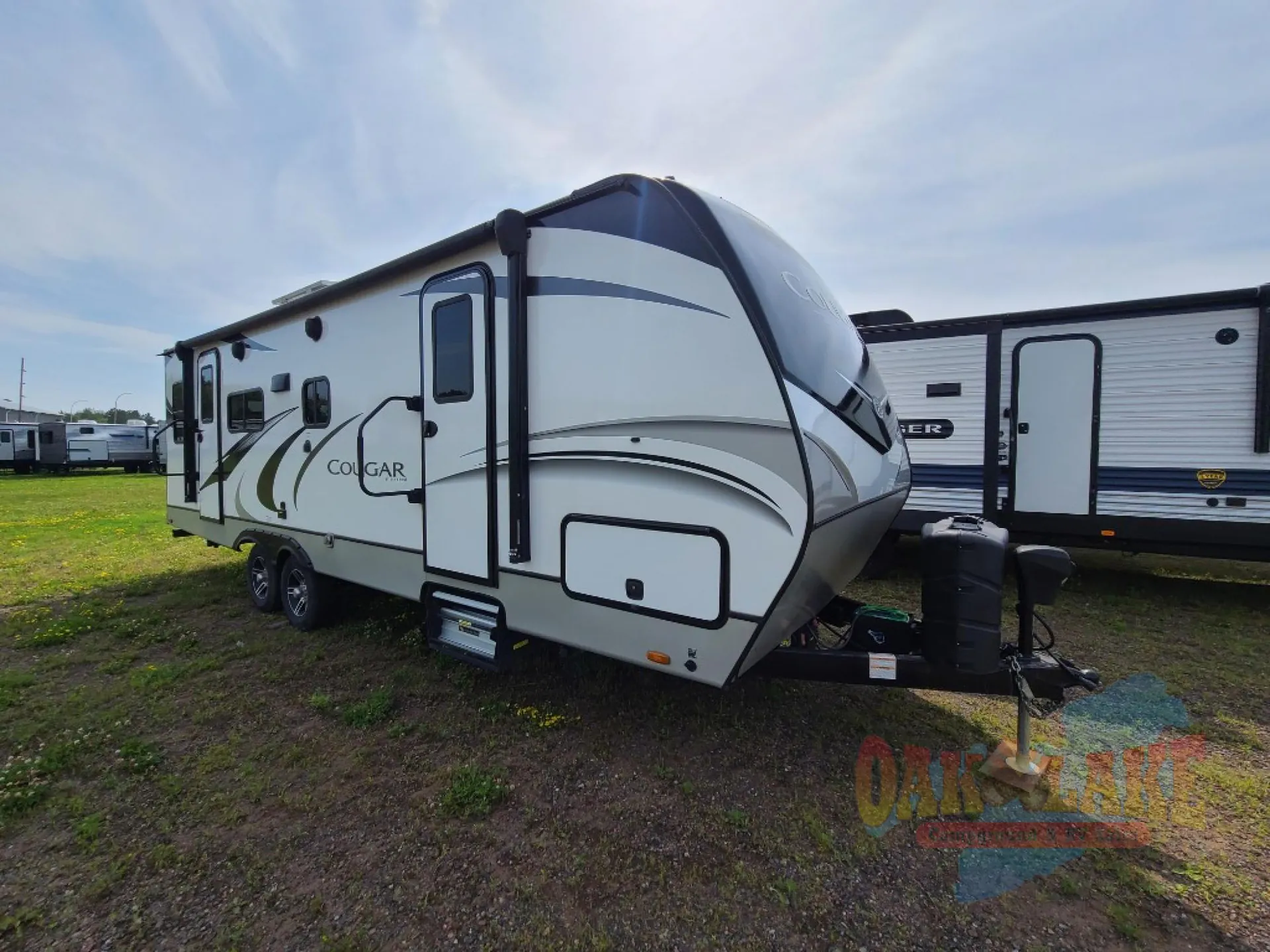 2022 Keystone RV Cougar Half-Ton 25RDSWE - Photo 2