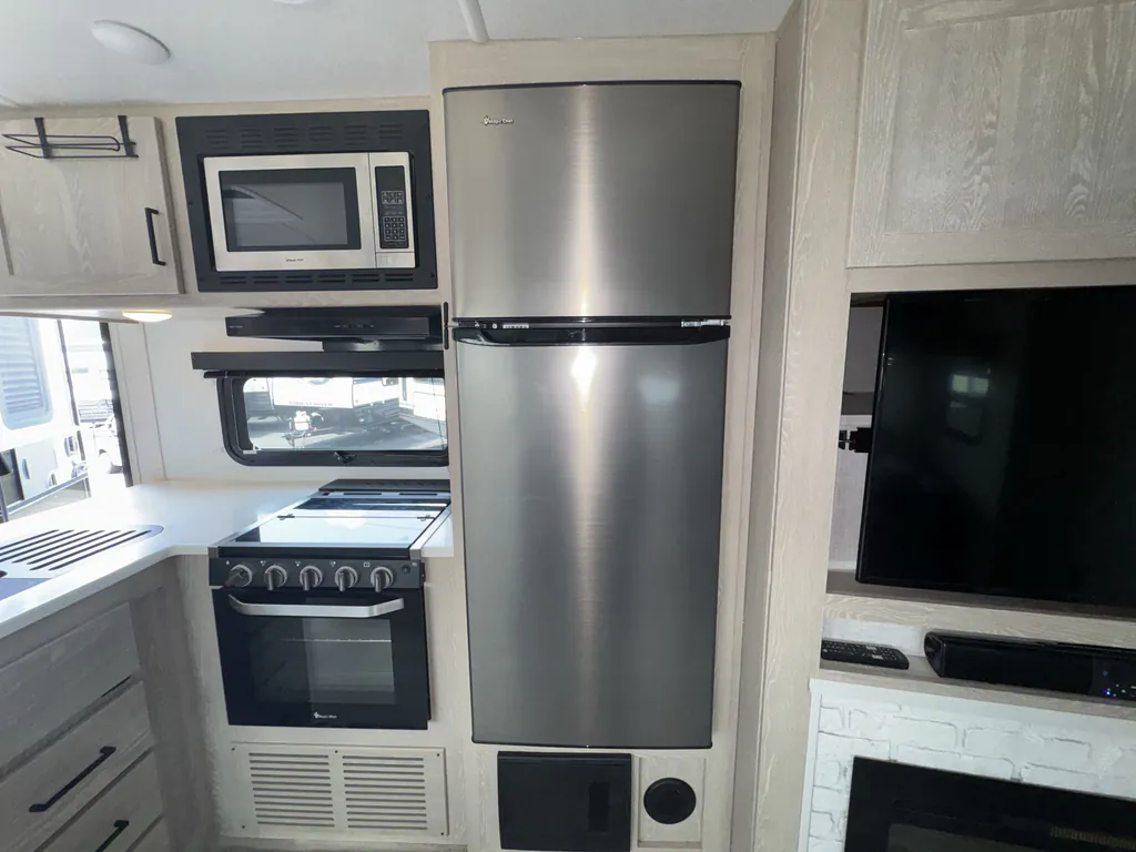 2023 Forest River Flagstaff Super Lite 29RLBS, Photos photo 8