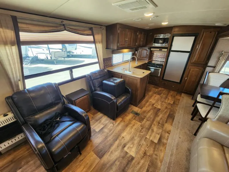 2017 Forest River Salem Hemisphere Lite 282RK, Photos photo 8
