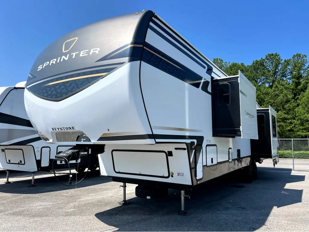 2026 Keystone Sprinter 3840LRK - Photo 3
