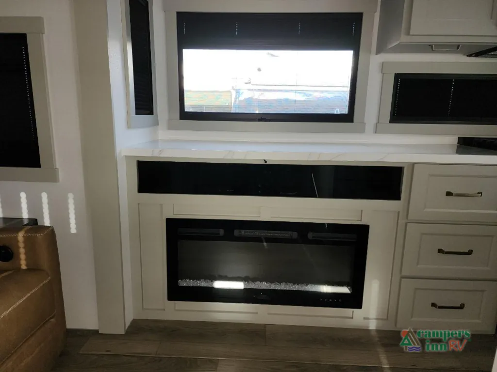 2025 Brinkley Model G 4100, Photos photo 21