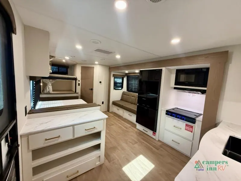 2027 Grand Design Transcend Xplor 26BHX - Photo 4