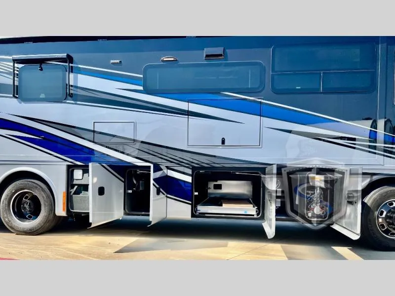 2026 Tiffin Phaeton 37 BH - Photo 3