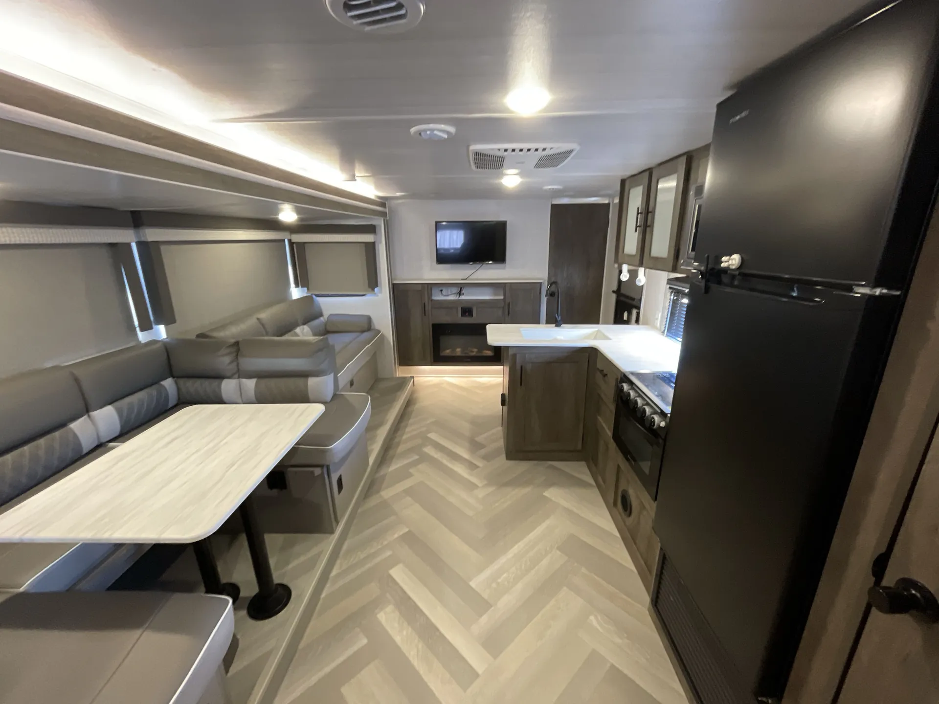 2022 Forest River Wildwood 263BHXL — living area main