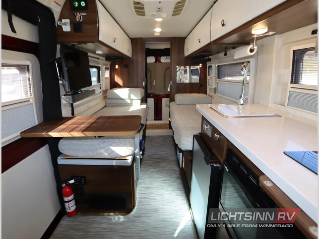 2022 Winnebago Travato 59KL, Photos photo 2