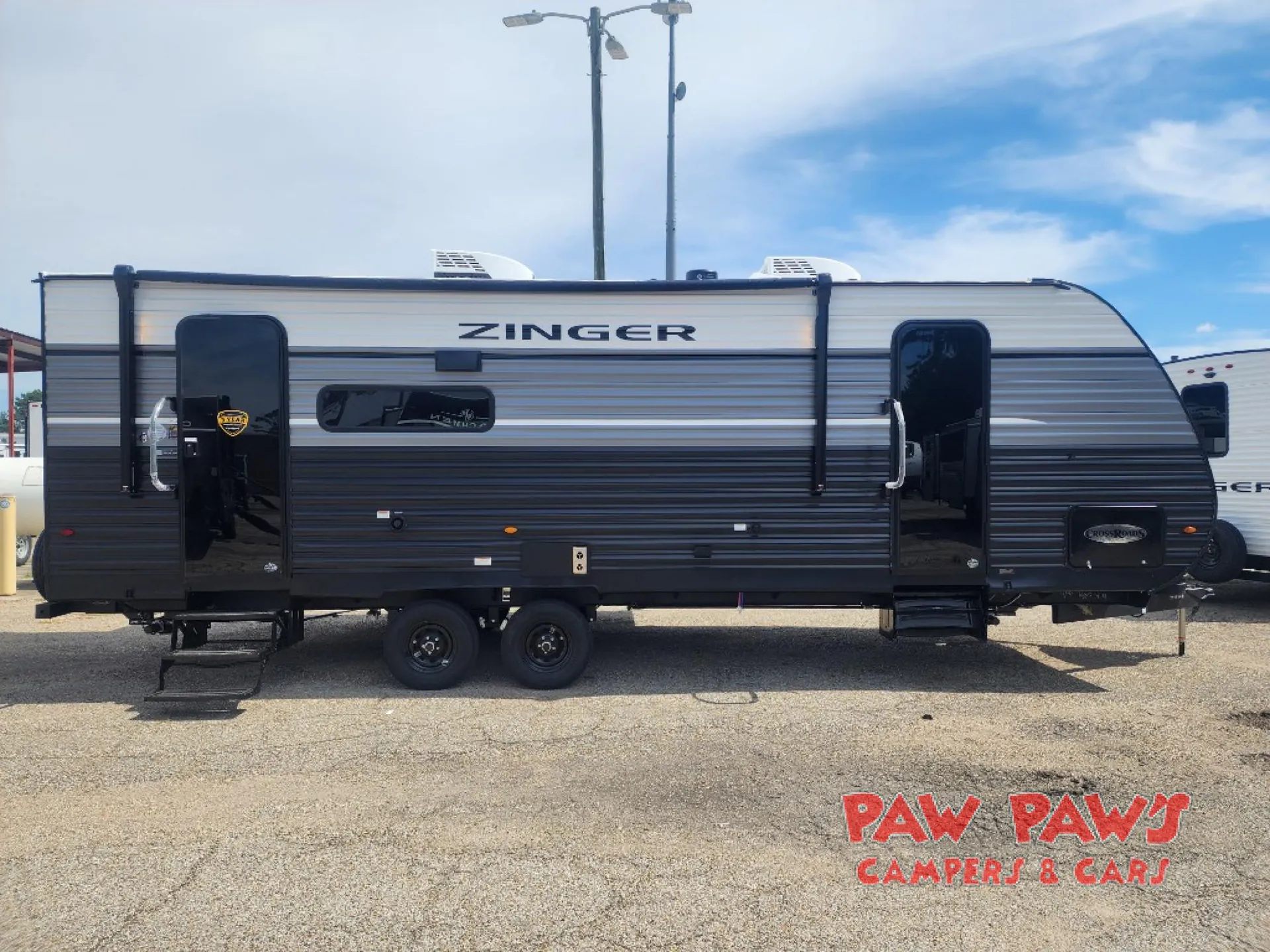 2026 CrossRoads Zinger Lite 260RL - Photo 3