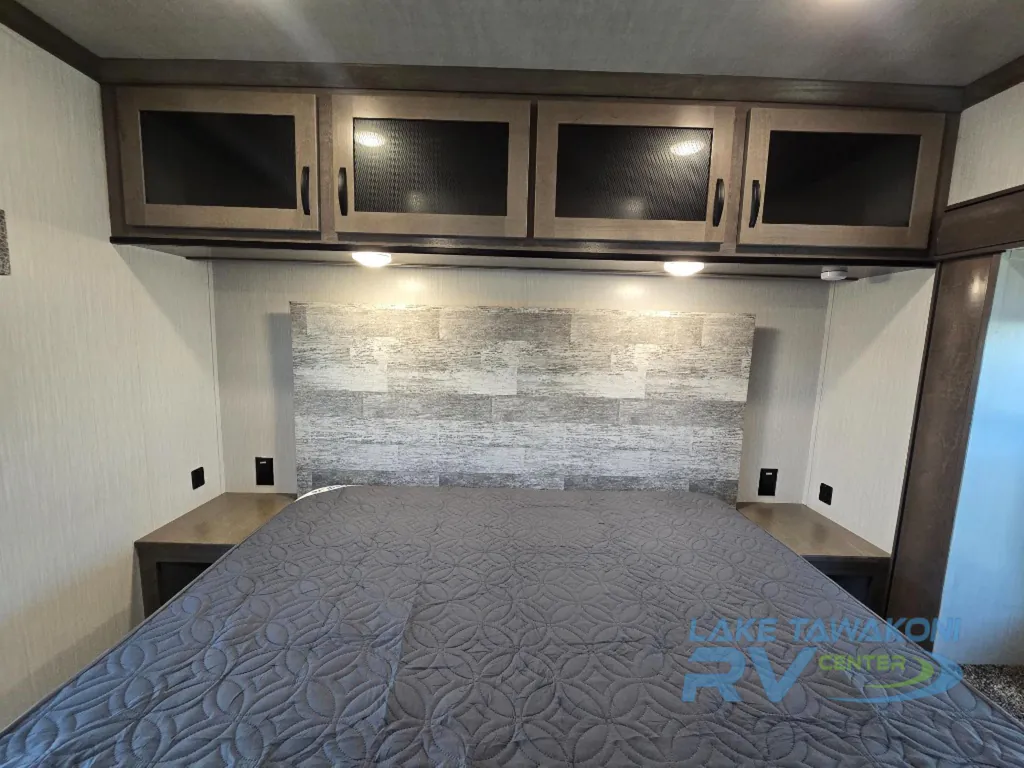 2021 Forest River Cedar Creek 385TH, Photos photo 23