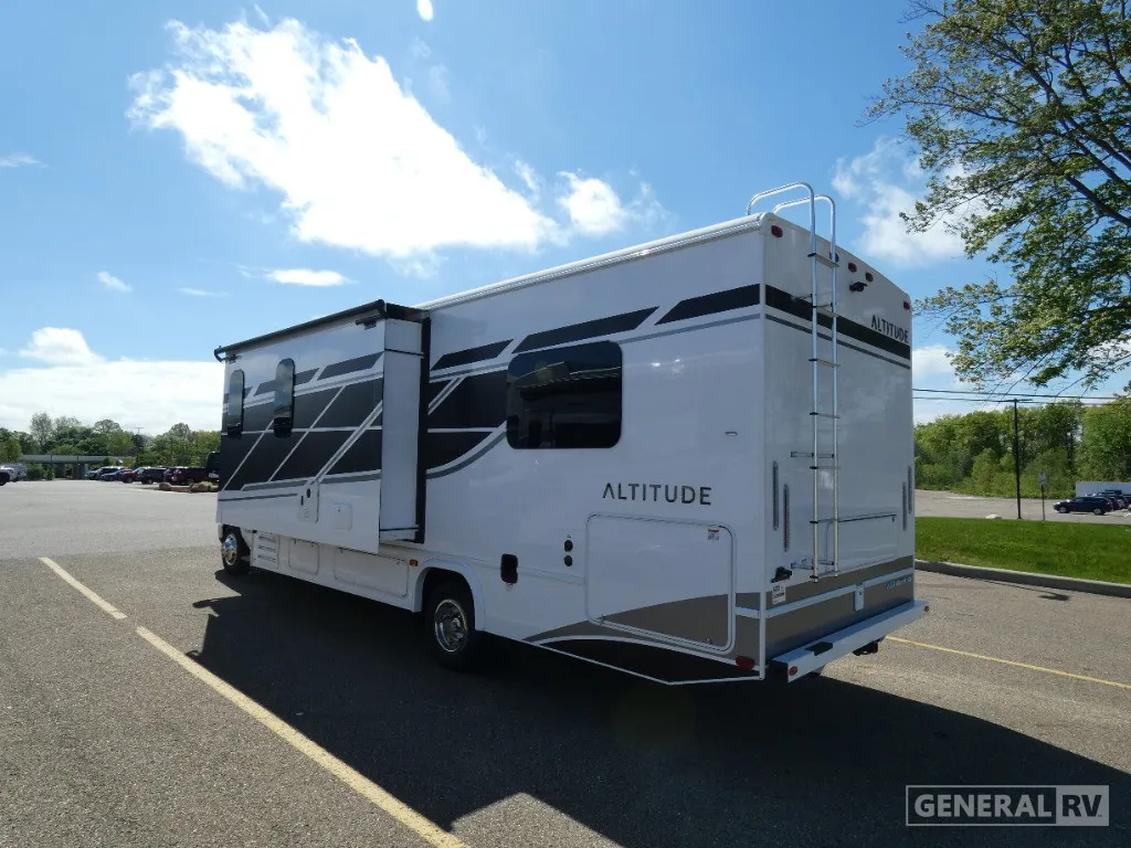 2026 Fleetwood Altitude 29F - Photo 4