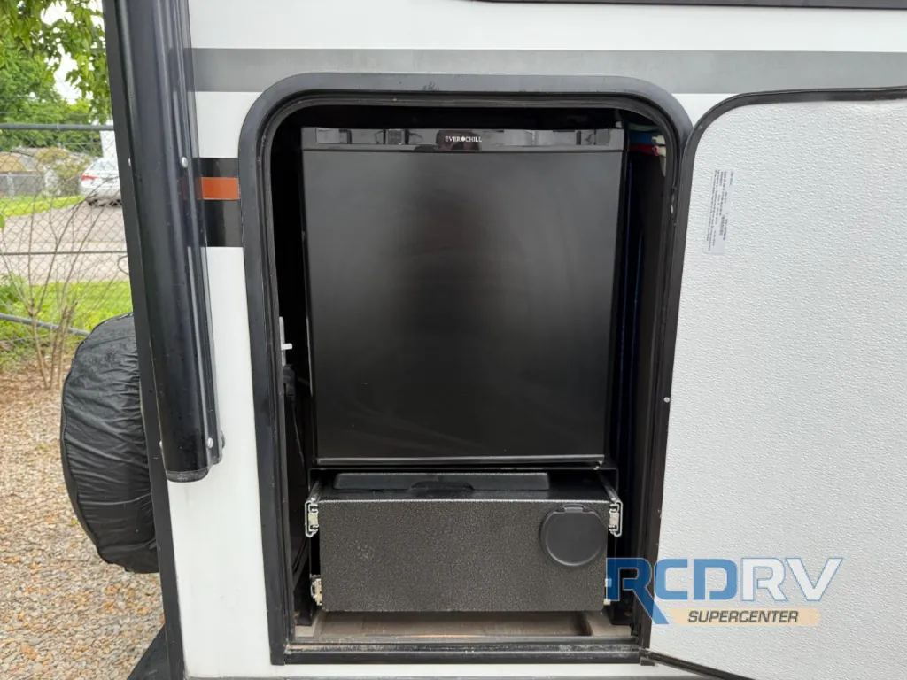 2019 Forest River Vibe 25RK, Photos photo 21