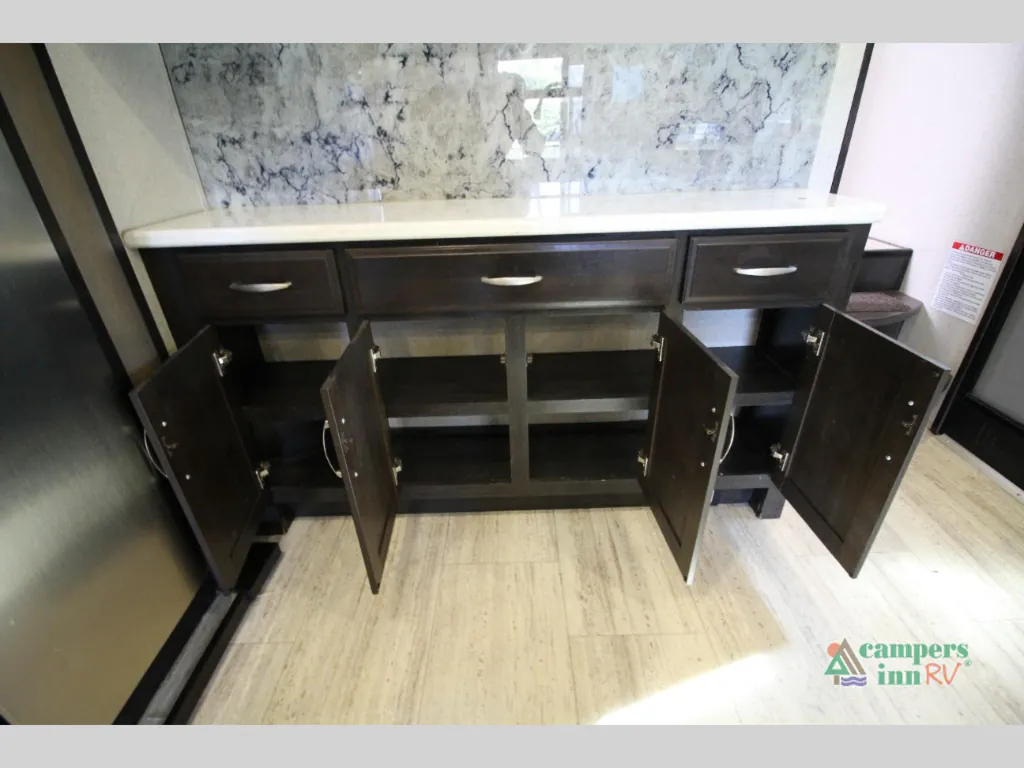 2016 Grand Design Momentum 380TH, Photos photo 58