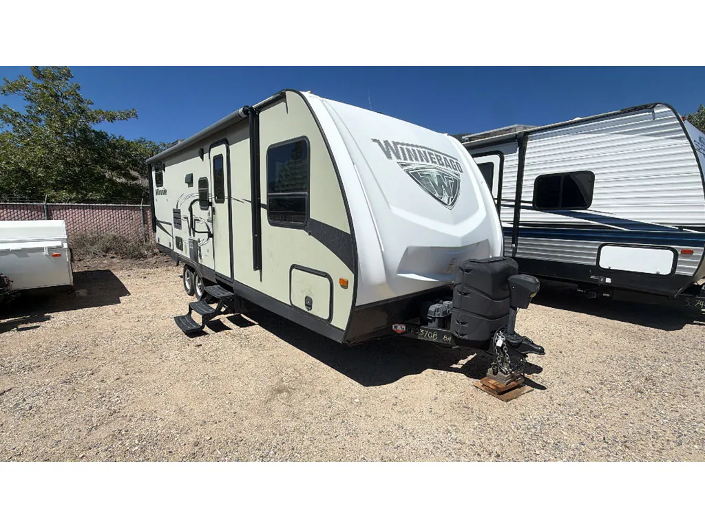 2018 Winnebago Minnie 2455BHS - Photo 2