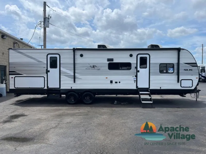 2026 Jayco Jay Flight SLX 321BDS - Photo 3