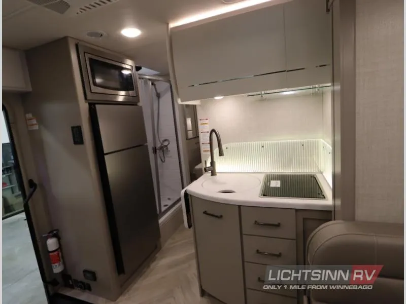 2026 Thor Motor Coach Delano 24RW - Photo 3