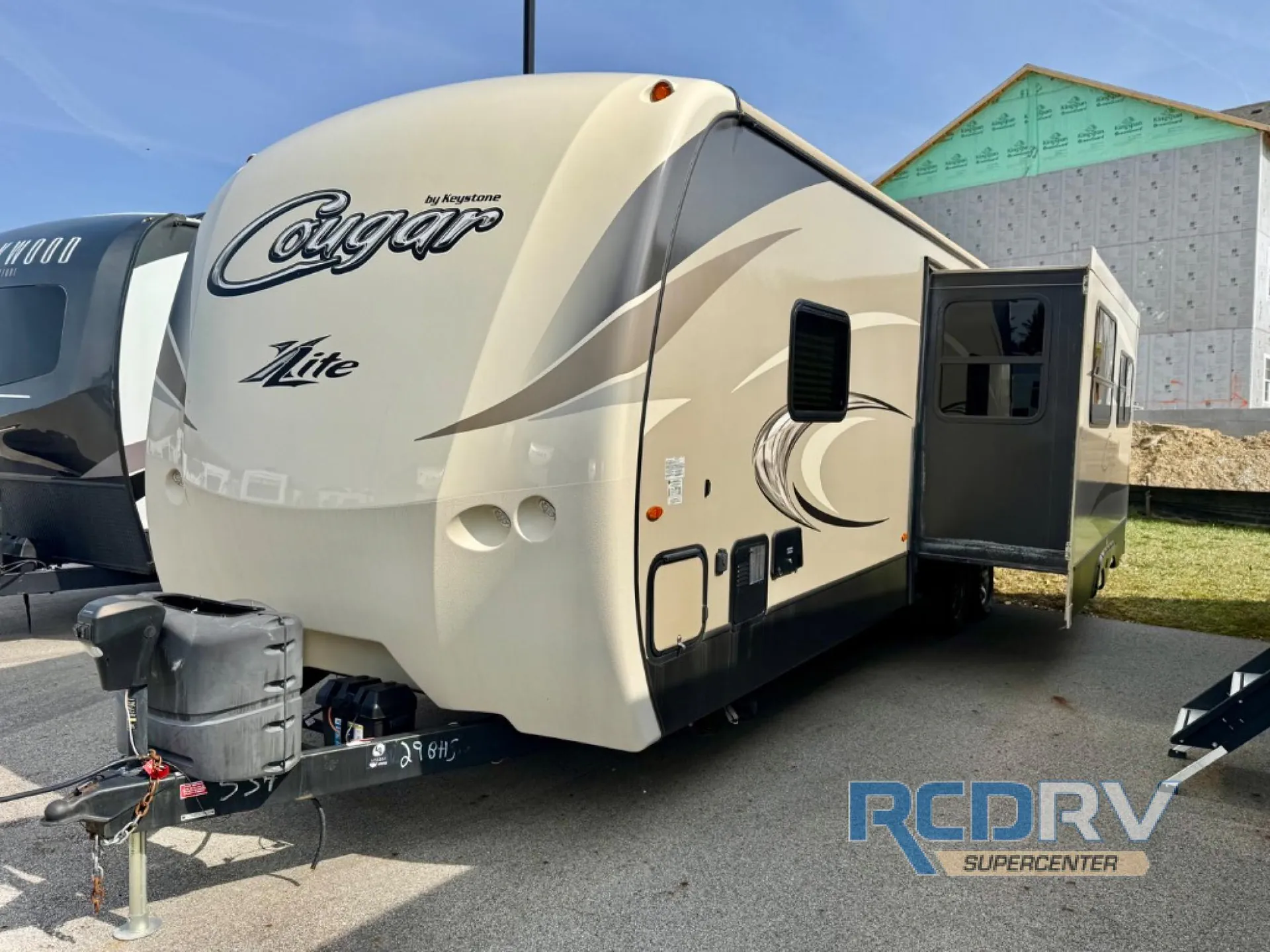2017 Keystone Cougar XLite 29BHS - Photo 4