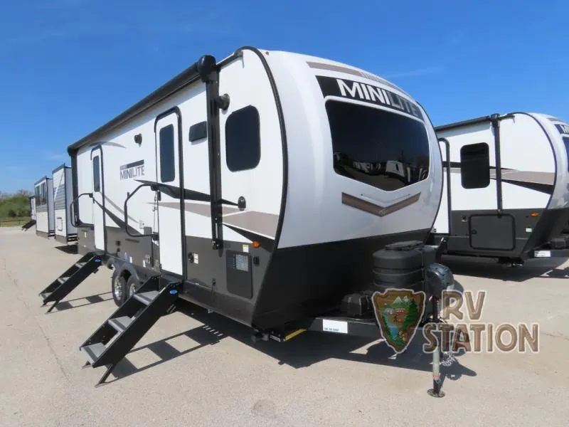 2025 Forest River RV Rockwood Ultra Lite 2516S - Main photo