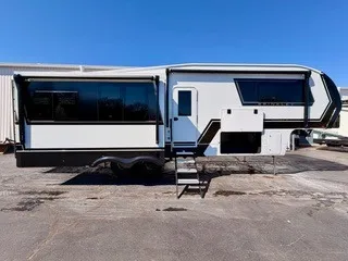 2026 Brinkley Model Z 3100 - Photo 3