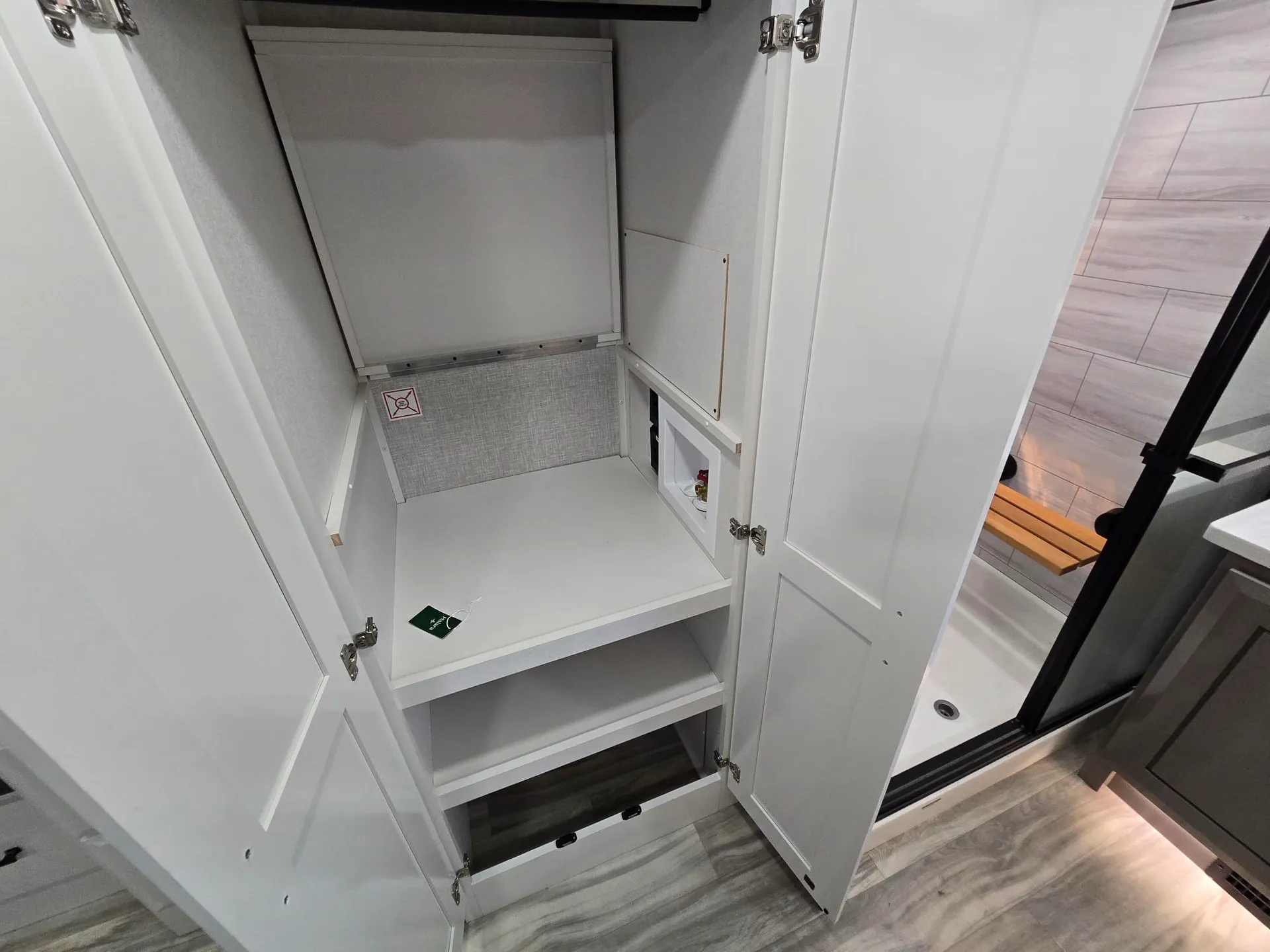 2025 Jayco Pinnacle 38FLGS - Photo 4