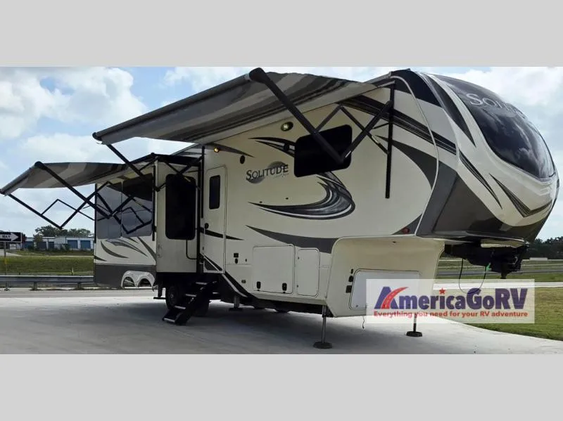2019 Grand Design Solitude 310GK - Photo 2