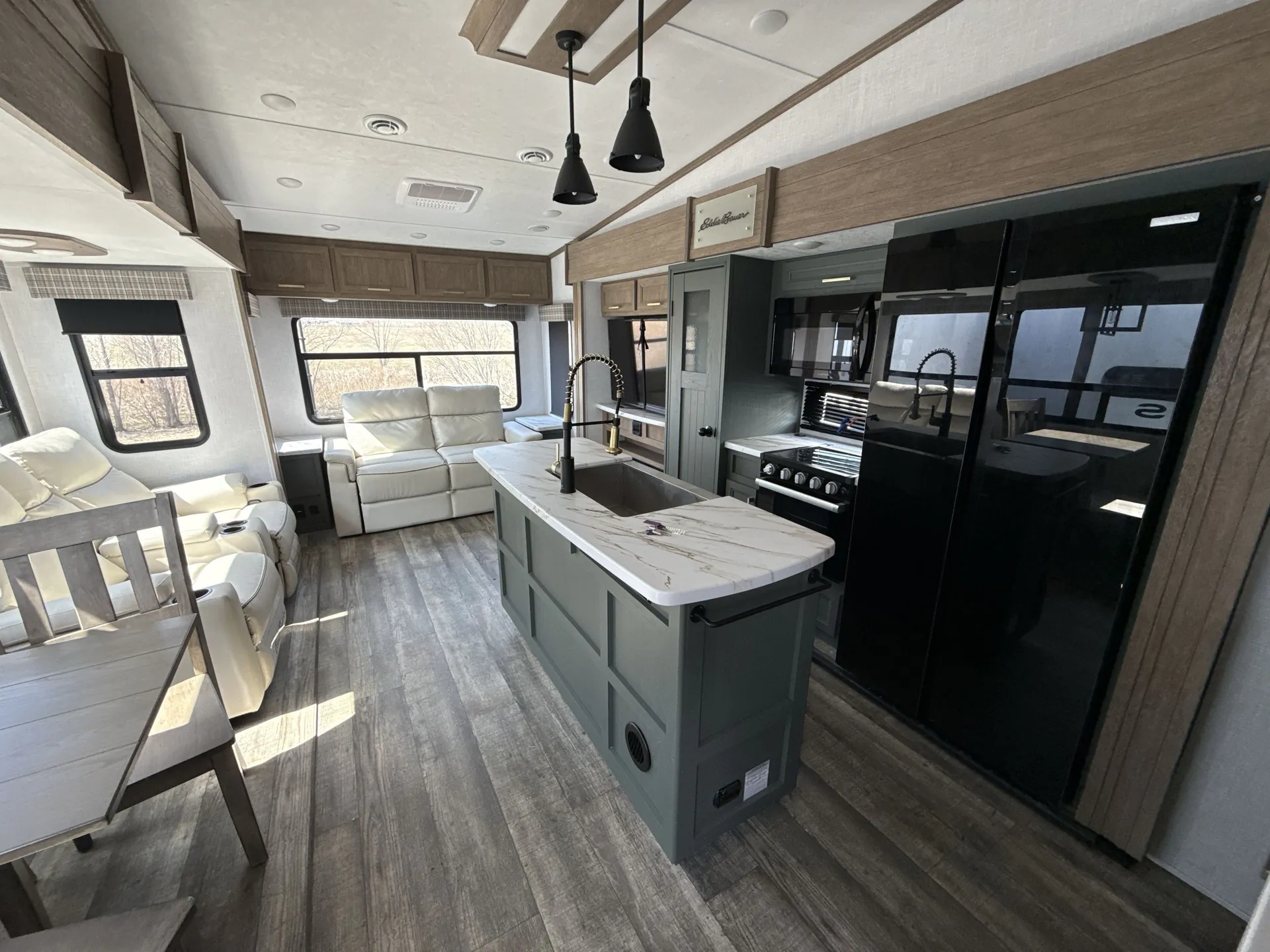 2024 Dutchmen Eddie Bauer 310RL — living area main