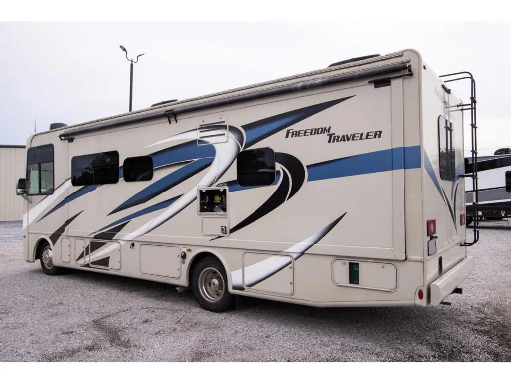 2022 Thor Motor Coach Freedom Traveler A29, Photos photo 5