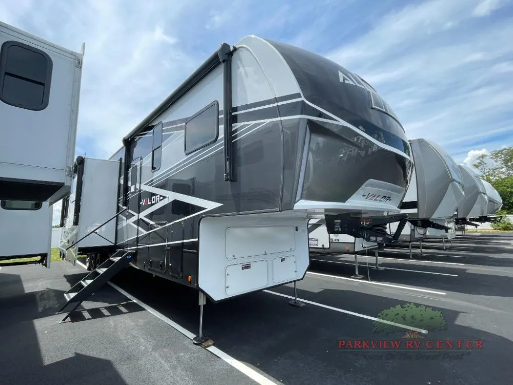 2026 Alliance RV Valor 41V13 - Photo 2