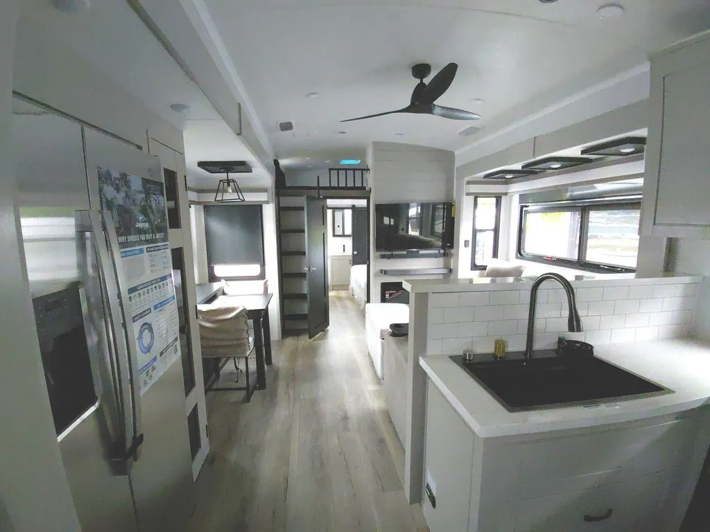 2026 Jayco North Point 395DSDB, Photos photo 16