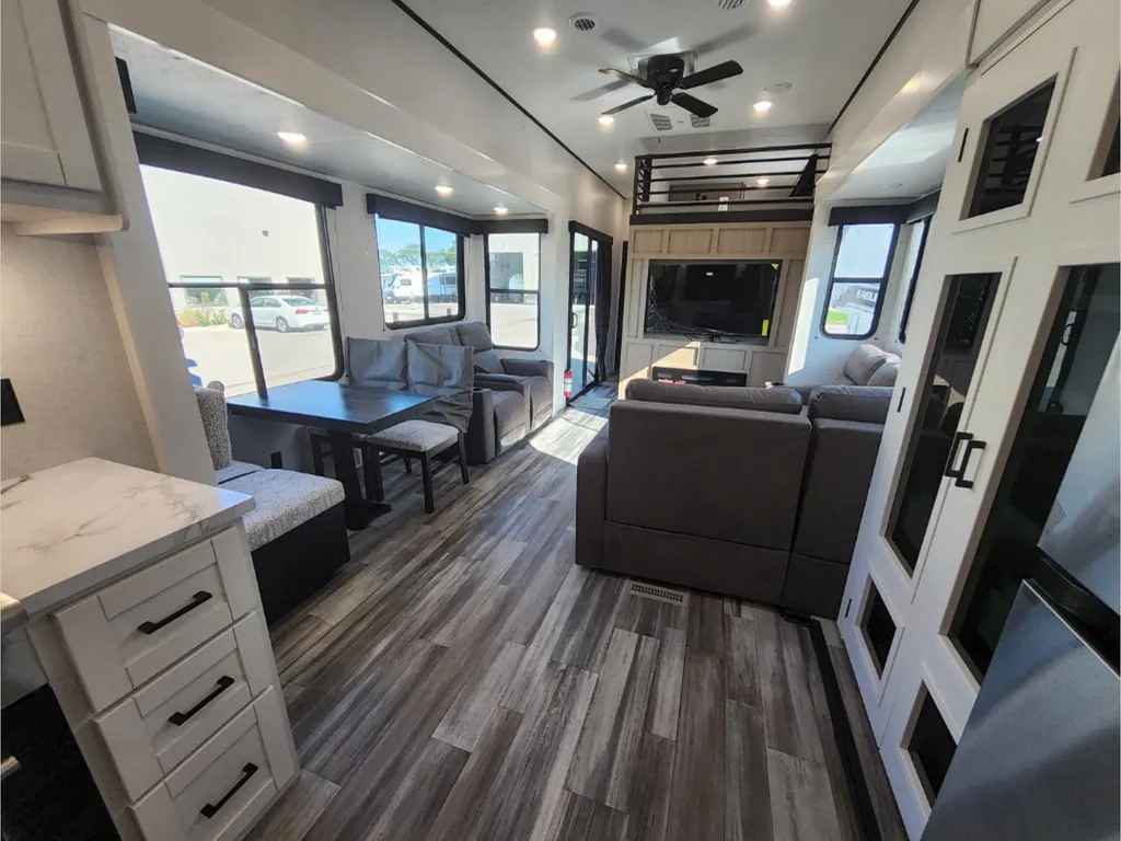 2026 Jayco Jay Flight Bungalow 404LOFT DS, Photos photo 10