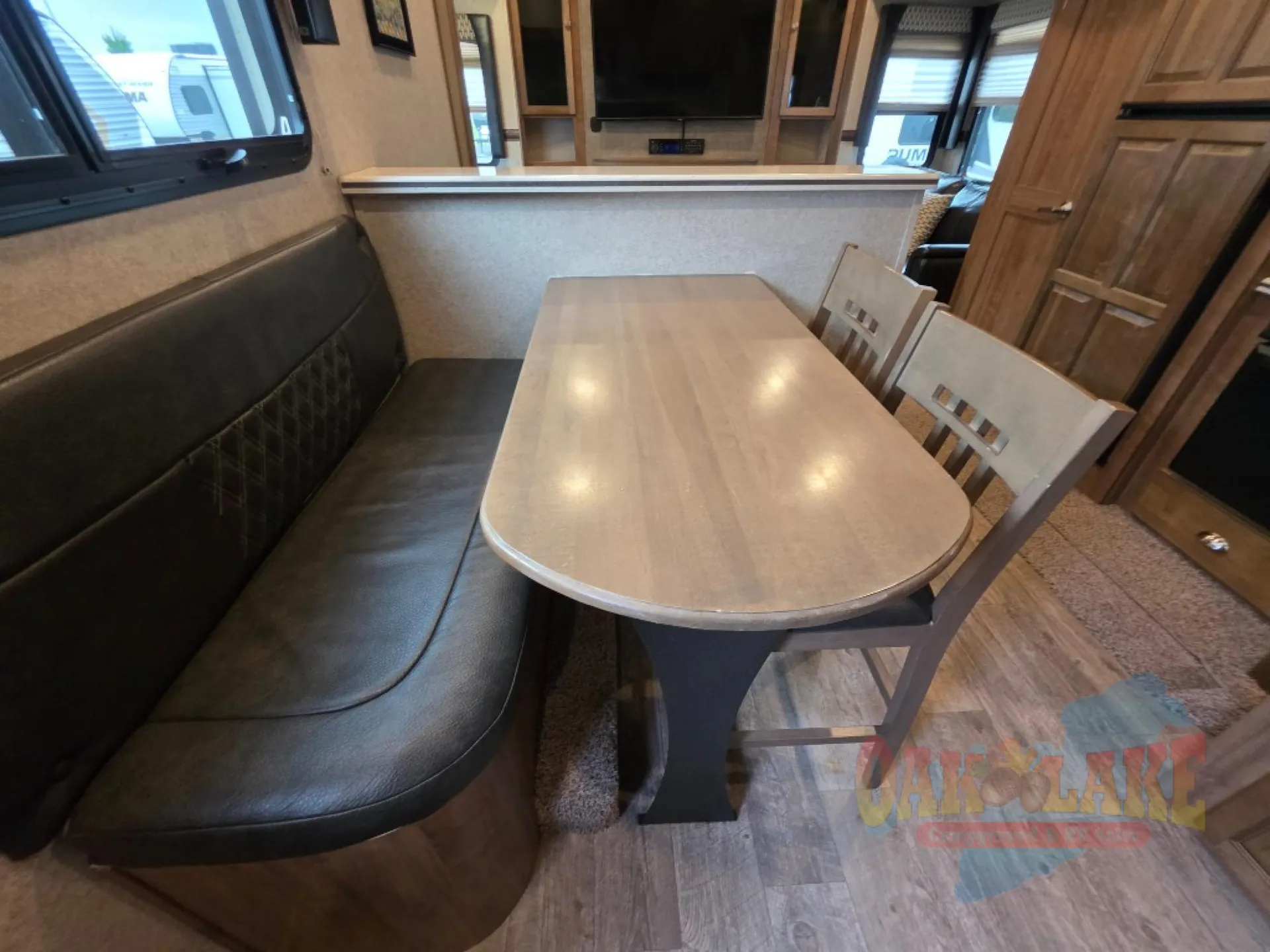 2018 Forest River Rockwood Signature Ultra Lite 8298WS — Photo 5