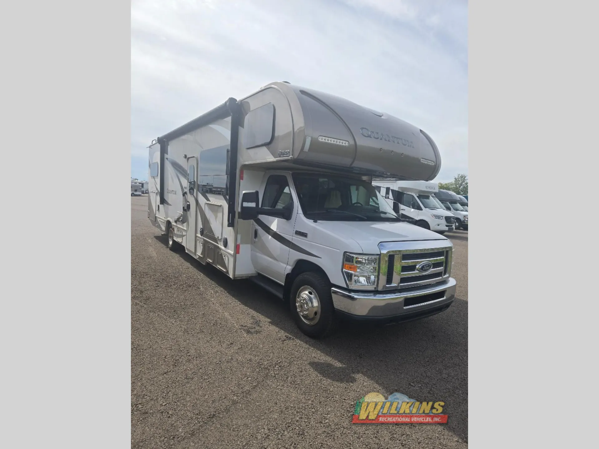 2017 Thor Motor Coach Quantum LF31 - Photo 2