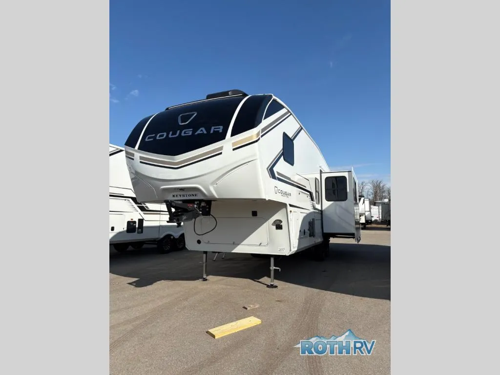 2026 Keystone Cougar Half-Ton 26RKE - Photo 2