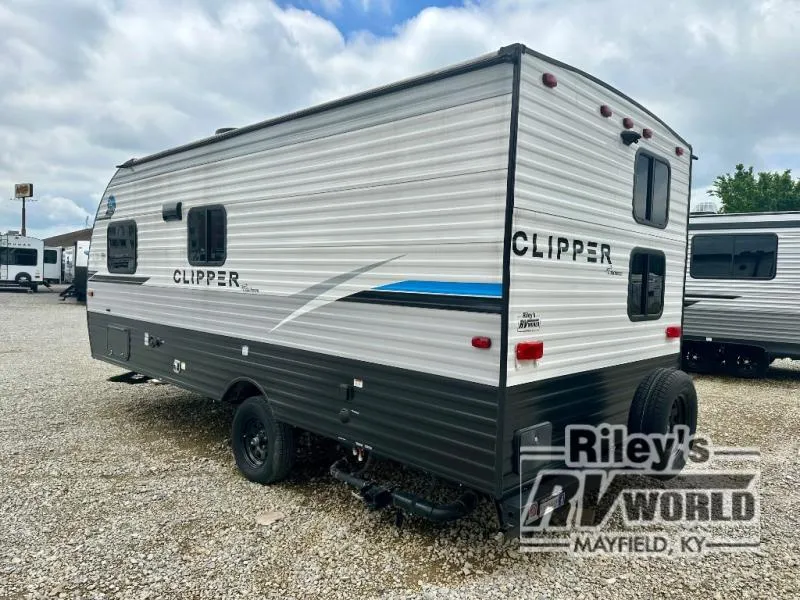 2022 Coachmen Clipper Ultra-Lite 182DBU - Photo 4