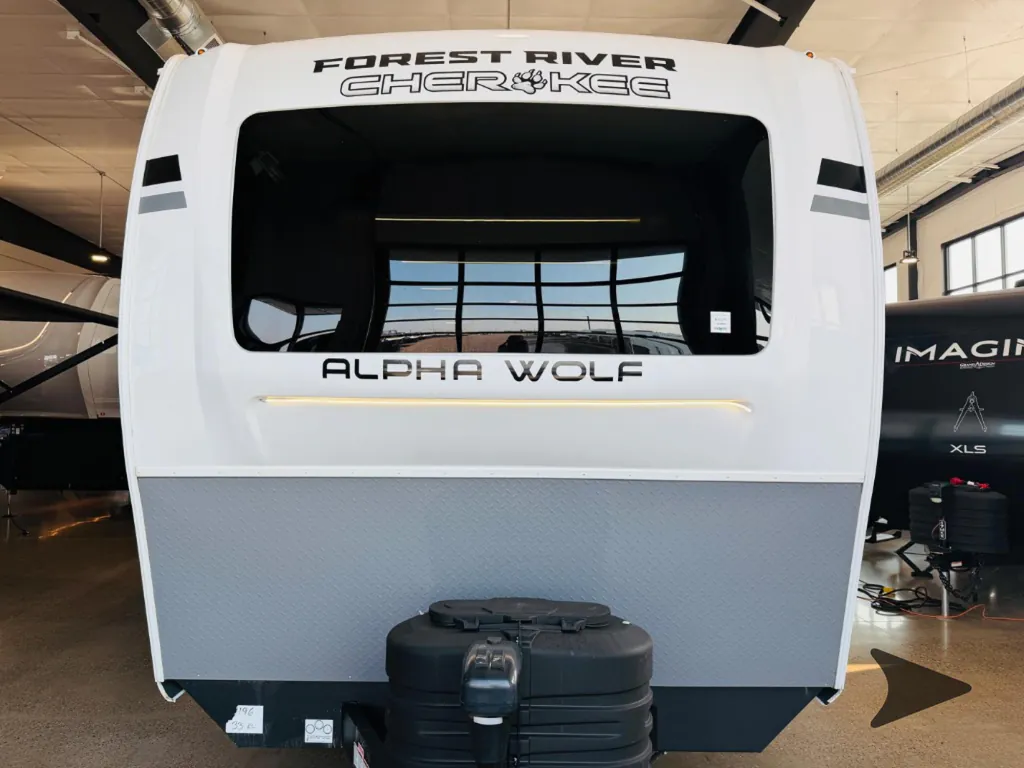 2026 Forest River Cherokee Alpha Wolf 33RL, Photos photo 4