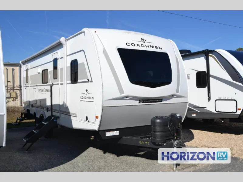 2026 Coachmen RV Freedom Express Ultra Lite 271BHE - Photo 3