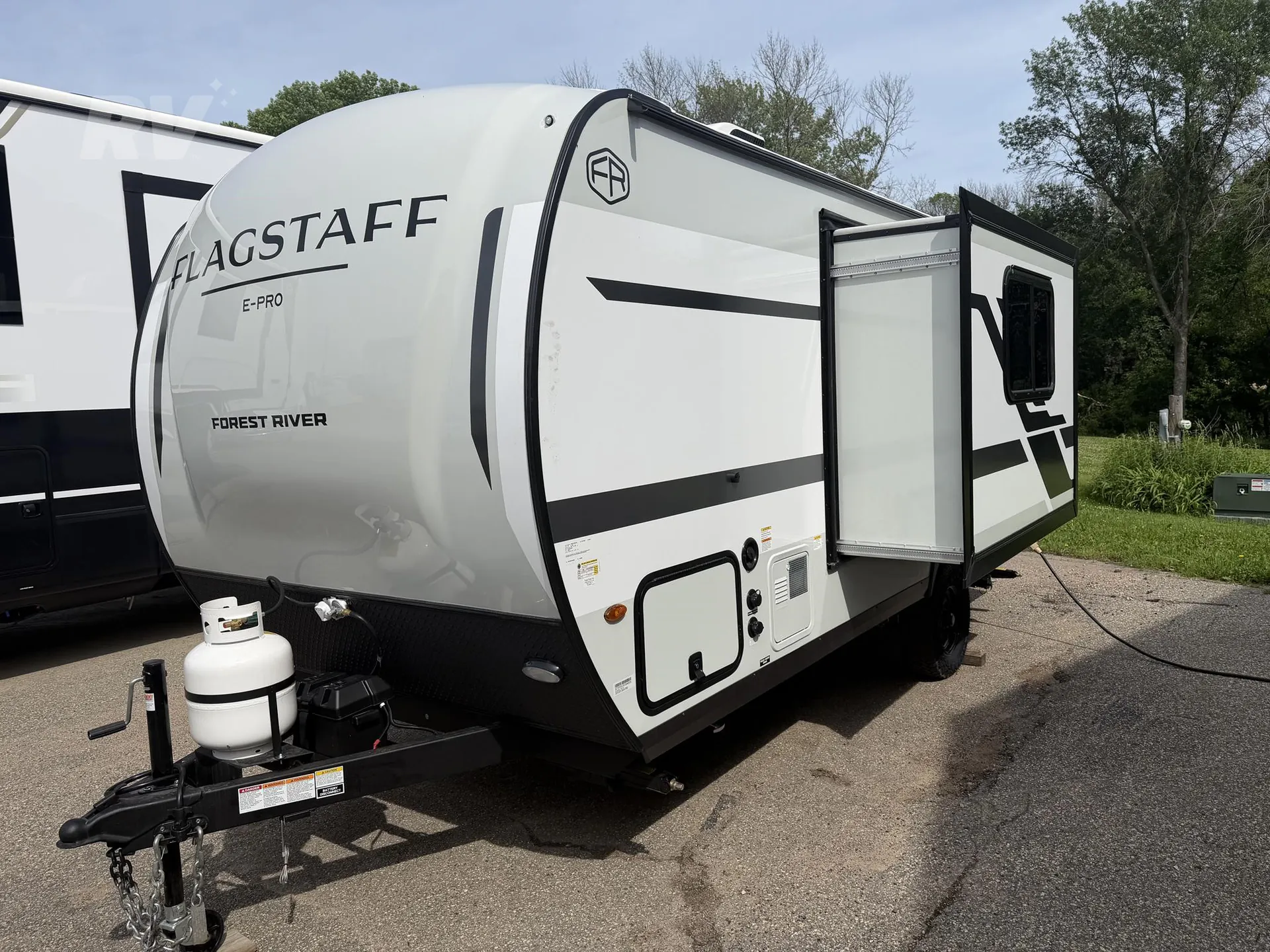 2026 Forest River Cedar Creek 29RL - Photo 4