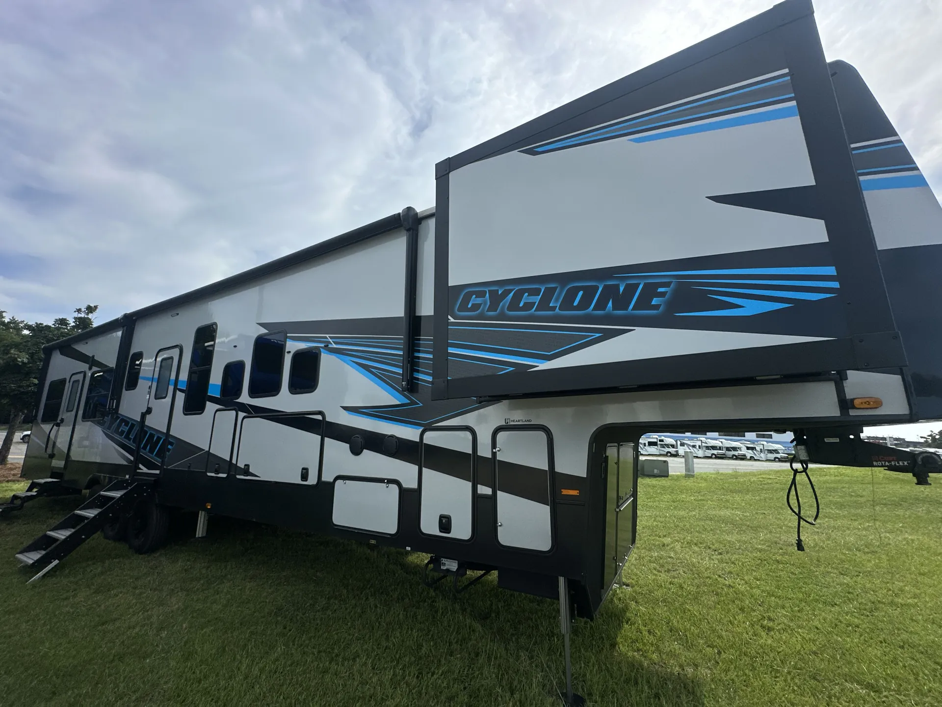 2025 Heartland Cyclone 4215
