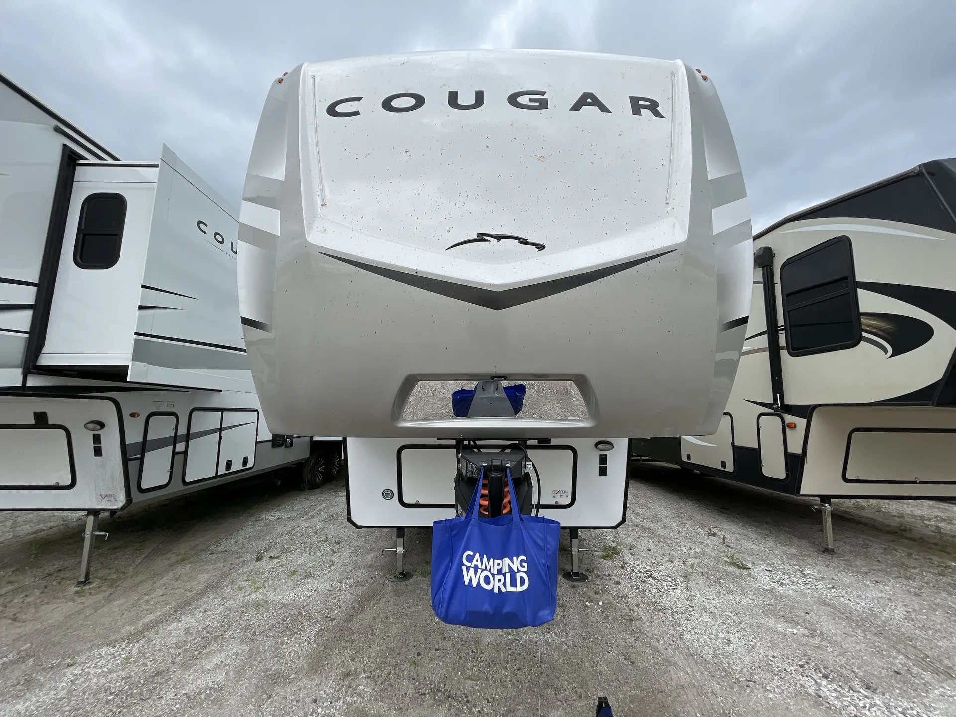 2025 Keystone Cougar 260MLE — front
