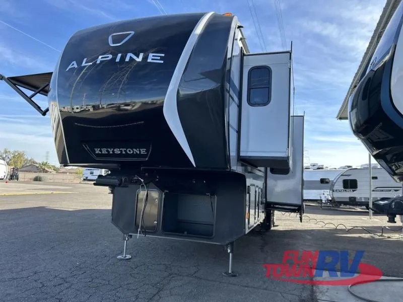 2026 Keystone Alpine Avalanche Edition 379MB - Photo 3