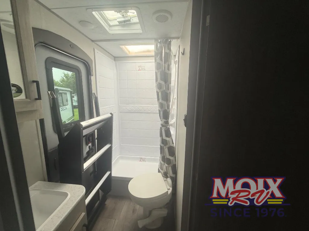 2026 Coachmen Catalina Legacy Edition 273DBHCK, Photos photo 22
