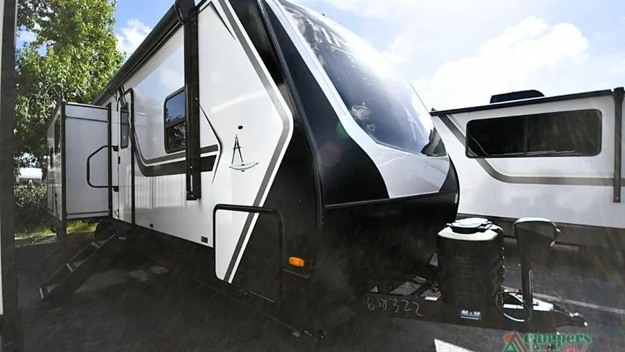 2027 Grand Design Imagine 2670MK - Photo 2